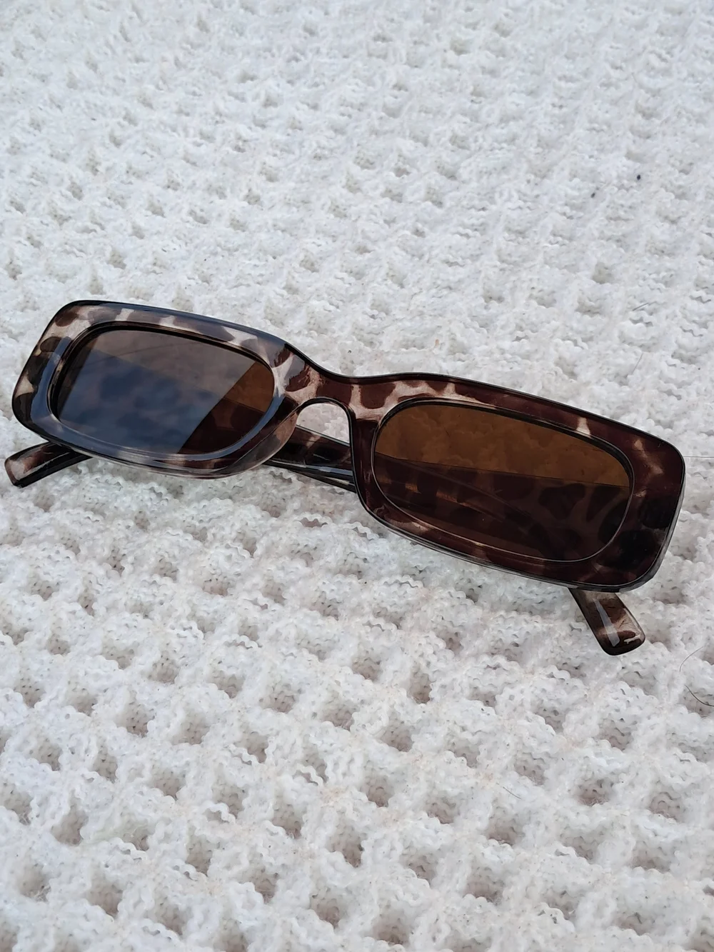 Slim Rectangular Tortoiseshell Sunglasses - Brown Lenses